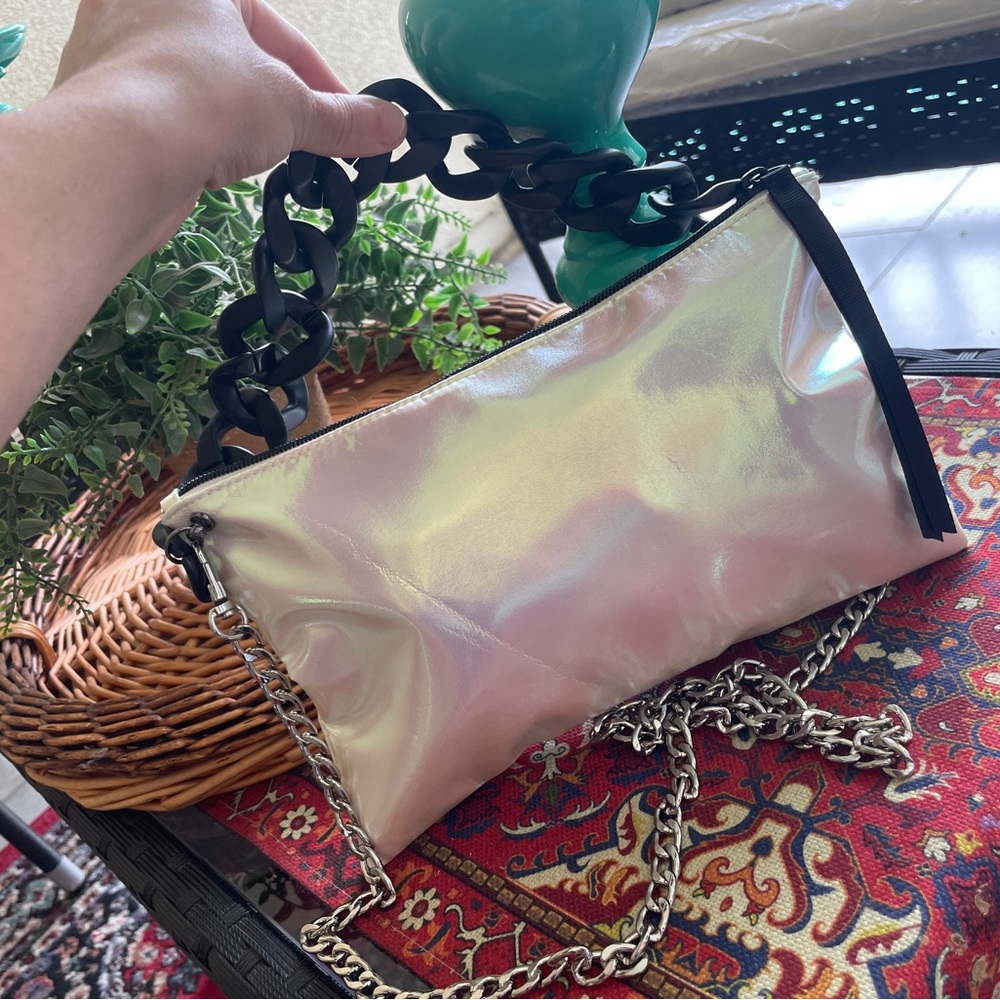 Gucci - Picture 7 of 12